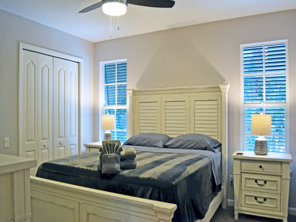Fantastic Siesta Key Three Bedroom Vacation Home Great Pool
