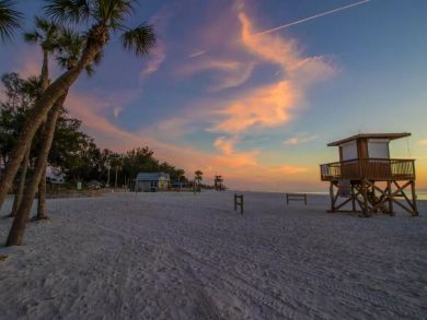 Three Bedroom Vacation Rental Sleeps 6 Guests