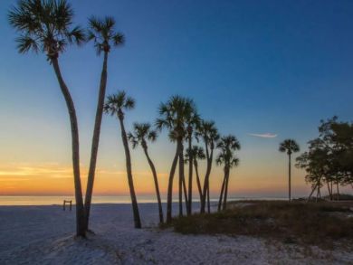 Three Bedroom Vacation Rental Sleeps 6 Guests
