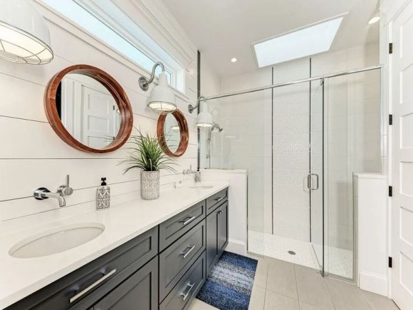 Holmes Beach Luxury Vacation Rental Anna Maria Island Home with Private Pool