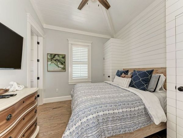 Holmes Beach Luxury Vacation Rental Anna Maria Island Home with Private Pool