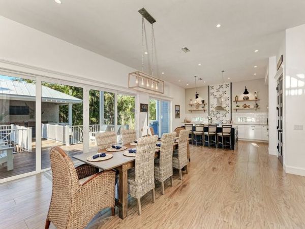 Holmes Beach Luxury Vacation Rental Anna Maria Island Home with Private Pool