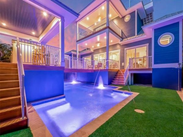 Holmes Beach Luxury Vacation Rental Anna Maria Island Home with Private Pool