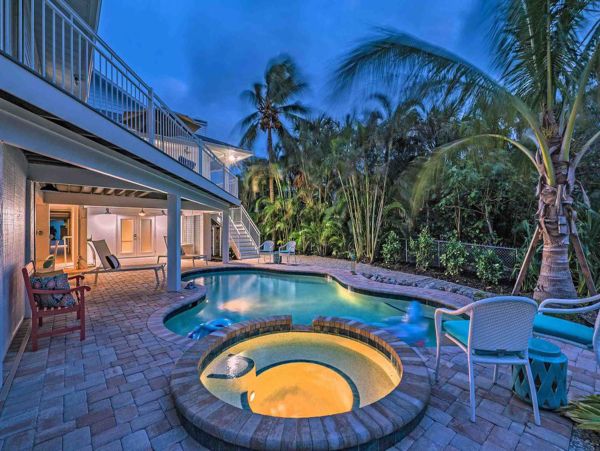 Anna Maria Island Vacation Rental - Luxury Waterfront Home with Pool & Spa