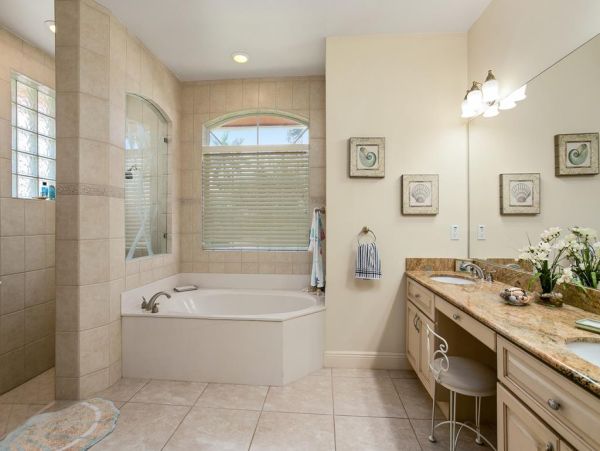 Marco Island Vacation Rental - Walk to Beach Waterfront Home
