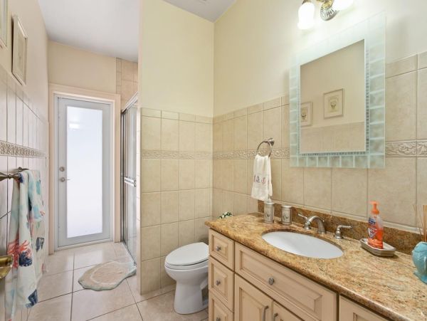 Marco Island Vacation Rental - Walk to Beach Waterfront Home