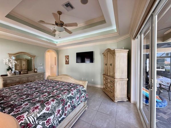 Marco Island Vacation Rental - Walk to Beach Waterfront Home