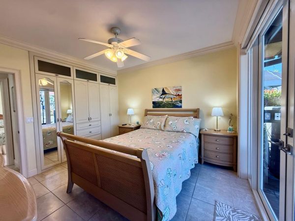 Marco Island Vacation Rental - Walk to Beach Waterfront Home