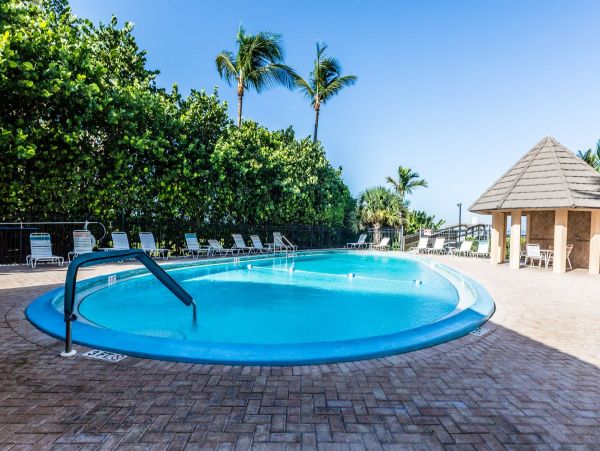 Marco Island Beachfront Two Bedroom Condo Weekly Rental