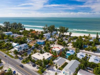 Two Bedroom, One Bathroom Anna Maria Condo Sleeps Five