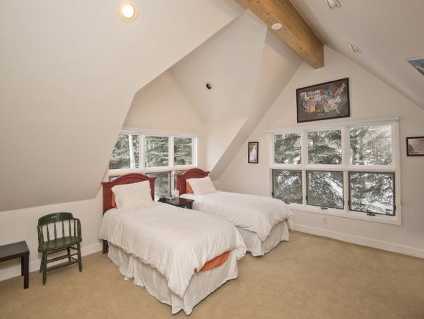 Vail Vacation Home - Drive to Slopes - Sleeps 12