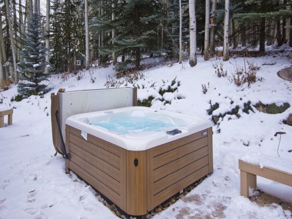 Vail Vacation Home - Drive to Slopes - Sleeps 12