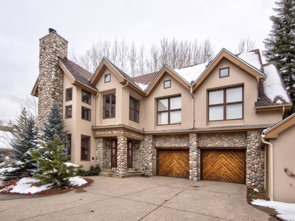 Vail Vacation Home - Drive to Slopes - Sleeps 12