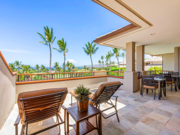Big Island Luxurious 4-Bedroom Villa with Ocean Views & Pool BEACH CLUB ACCESS