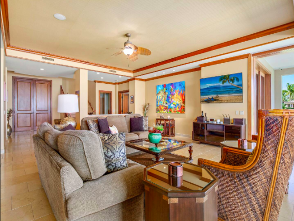 Big Island Luxurious 4-Bedroom Villa with Ocean Views & Pool BEACH CLUB ACCESS
