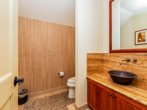 Big Island Luxurious 4-Bedroom Villa with Ocean Views & Pool BEACH CLUB ACCESS