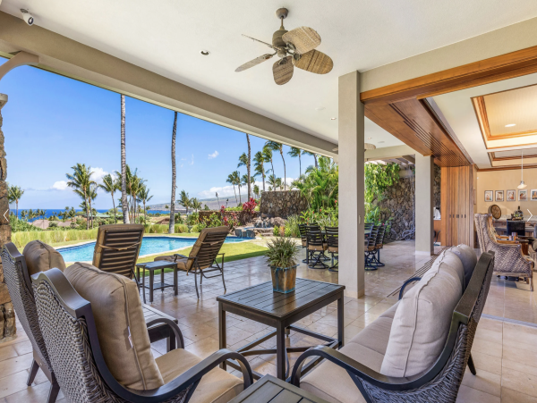 Big Island Luxurious 4-Bedroom Villa with Ocean Views & Pool BEACH CLUB ACCESS