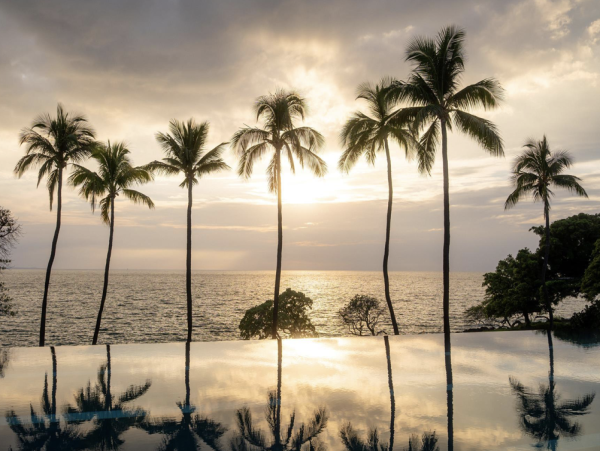 Big Island Luxurious 4-Bedroom Villa with Ocean Views & Pool BEACH CLUB ACCESS