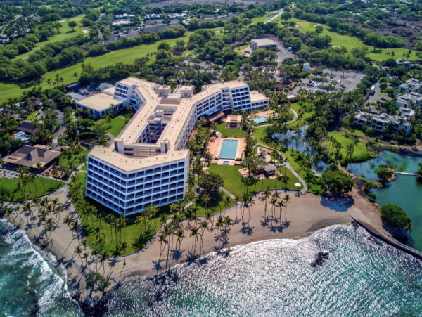 Big Island Luxurious 4-Bedroom Villa with Ocean Views & Pool BEACH CLUB ACCESS