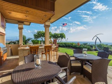 Outdoor Tables & Chairs