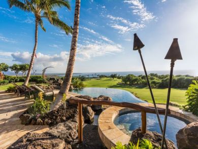 Luxury Four Bedroom Vacation Villa Sleeps 8 Guests
