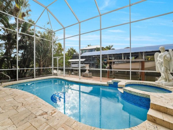 Naples Florida Vacation Rentals Gulf Coast Home with Pool & Gulf Access