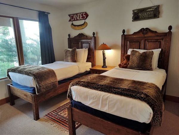 Five Bedroom Vatation Home with Amazing Mountain Views in Vail