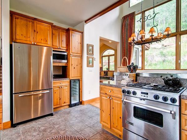 Five Bedroom Vatation Home with Amazing Mountain Views in Vail