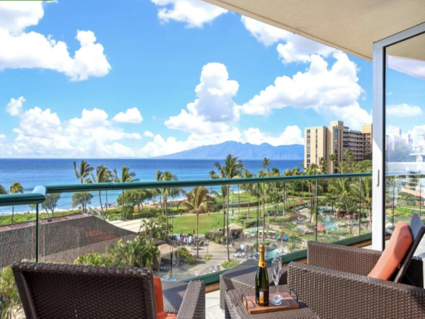 Fifth Floor Luxury Vacation Rental with Full Ocean Views
