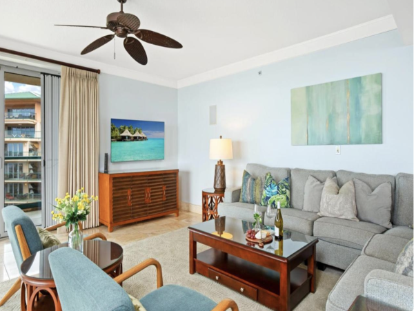 Fifth Floor Luxury Vacation Rental with Full Ocean Views