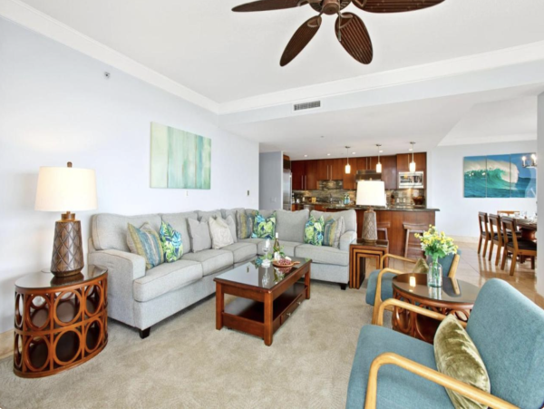 Fifth Floor Luxury Vacation Rental with Full Ocean Views