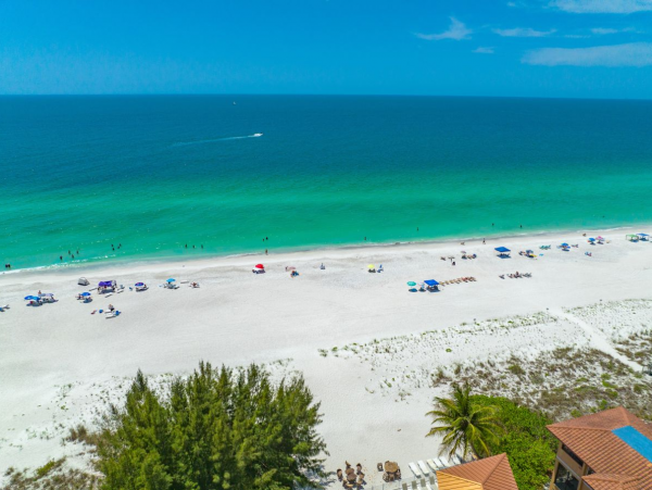 Anna Maria Island Beachfront Vacation Rental - Nine Bedroom Luxury Gulf Coast Home