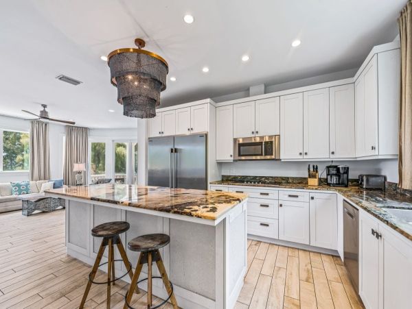 Anna Maria Island Beachfront Vacation Rental - Nine Bedroom Luxury Gulf Coast Home