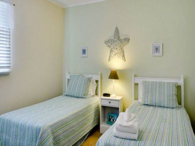 Bedroom with Two Twin Beds Bedroom with Two Twin Beds