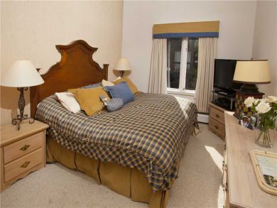 Upscale Two Bedroom Two Bathroom Vacation Rental Sleeps Six