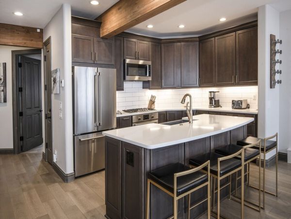 Luxury Five Bedroom Beaver Creek Vacation Condo Ski in Ski Out