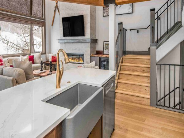 Luxury Five Bedroom Beaver Creek Vacation Condo Ski in Ski Out