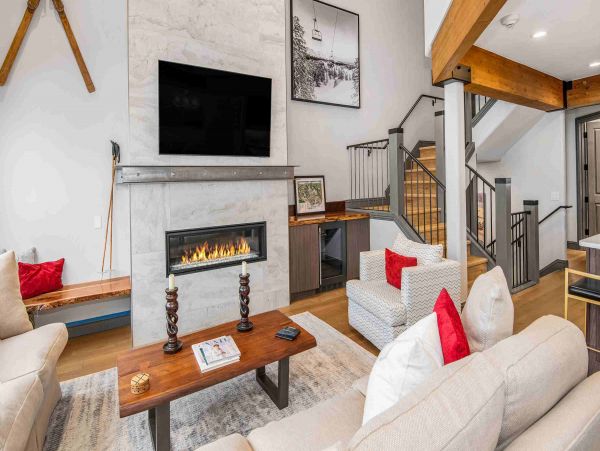 Luxury Five Bedroom Beaver Creek Vacation Condo Ski in Ski Out