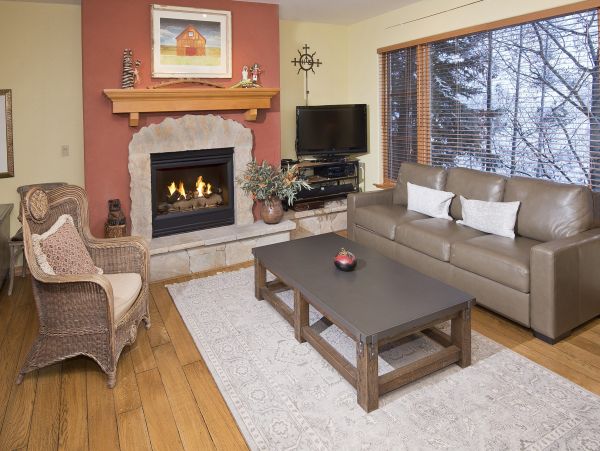 Arrowhead  Village Beaver Creek 2 bedroom Condo Rental
