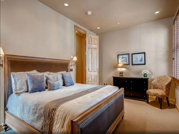 Ski In Ski Out Luxury Rental in Arrowhead