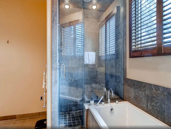 Ski In Ski Out Luxury Rental in Arrowhead