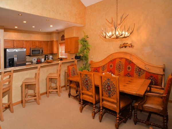 Beaver Creek Luxury Three Bedroom Ski Home Shuttle To Lift