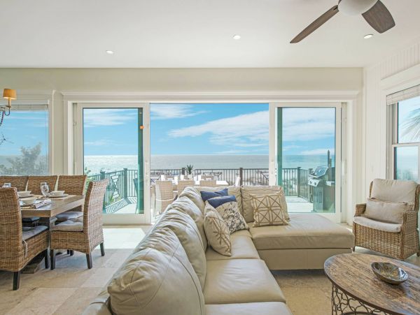 Anna Maria Island Beachfront 7 Bedroom Luxury Vacation Pool Home