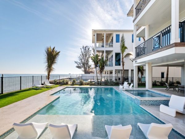 Anna Maria Luxury 7 Bedroom Rental Private Beach