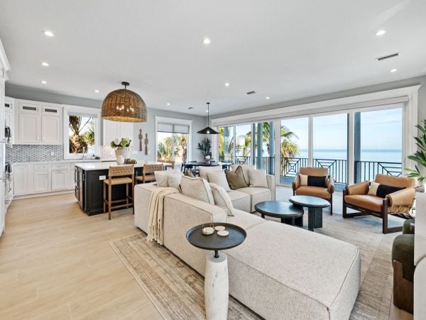 Anna Maria Luxury 7 Bedroom Rental Private Beach