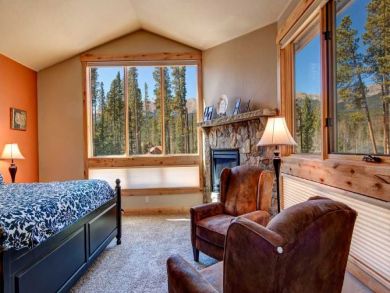 Spacious Bedroom
