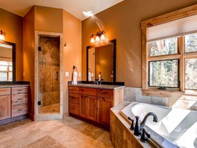 Bathroom with Soaking Tub