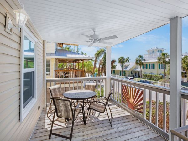 Anna Maria Island 5 Bedroom Home  Approx 30 Seconds to Beach