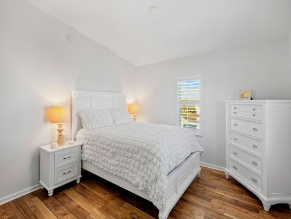 Anna Maria Island 5 Bedroom Home  Approx 30 Seconds to Beach