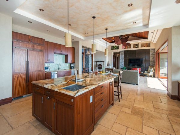 Luxury Five Bedroom Rental with Private Pool Sleeps 10